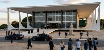 STF Realiza Primeira Sess&atilde;o ap&oacute;s Divulga&ccedil;&atilde;o de Mensagens Envolvendo Moraes